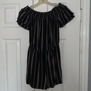 Xhiliration short romper. Size XS.